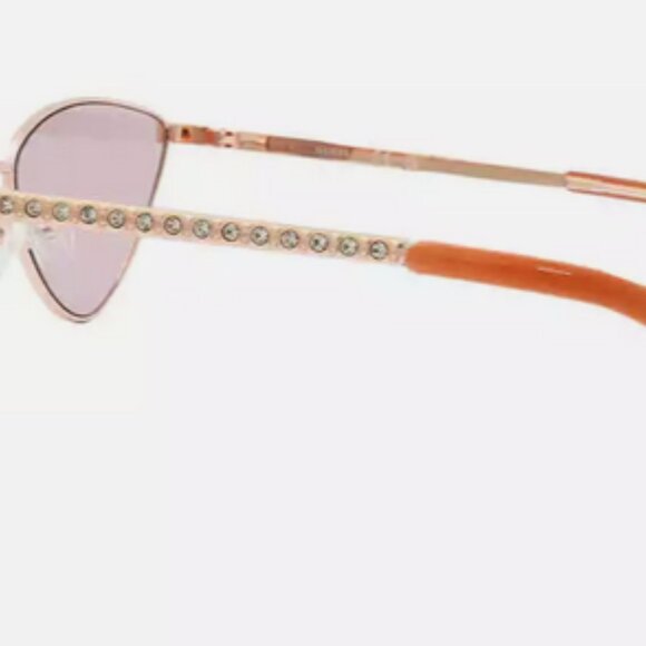 GUESS Sunglasses Gradient Bordeax Butterfly Ladies Sunglasses - Picture 3 of 9